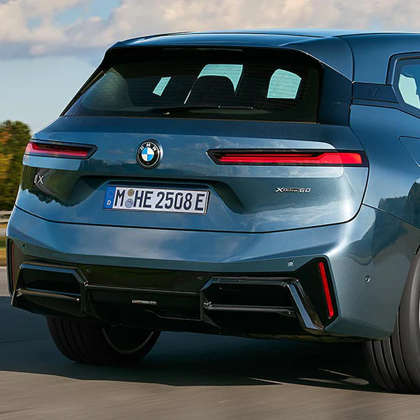 BMW iX xDrive45